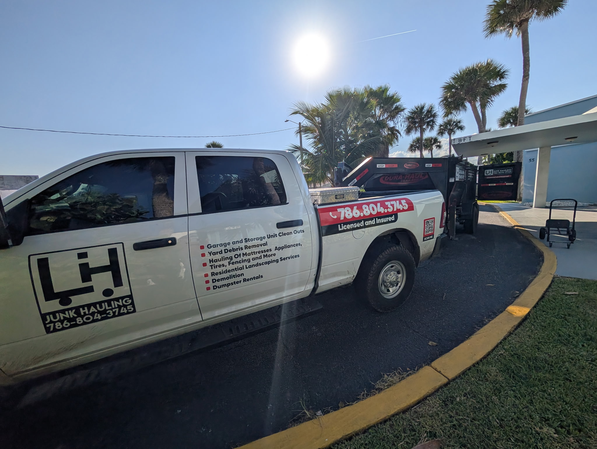 Senior downsizing in Brevard County: compassionate clean-out tips our crews use every week